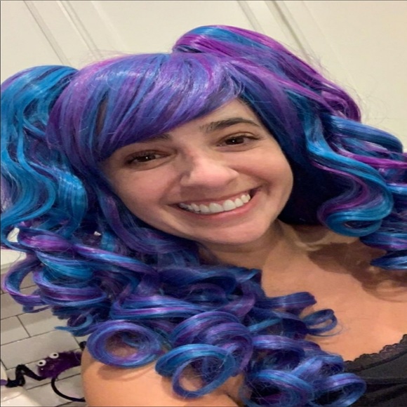 🆕️ Long Curly Cosplay Wig W/ 2 Ponytails - Picture 7 of 8